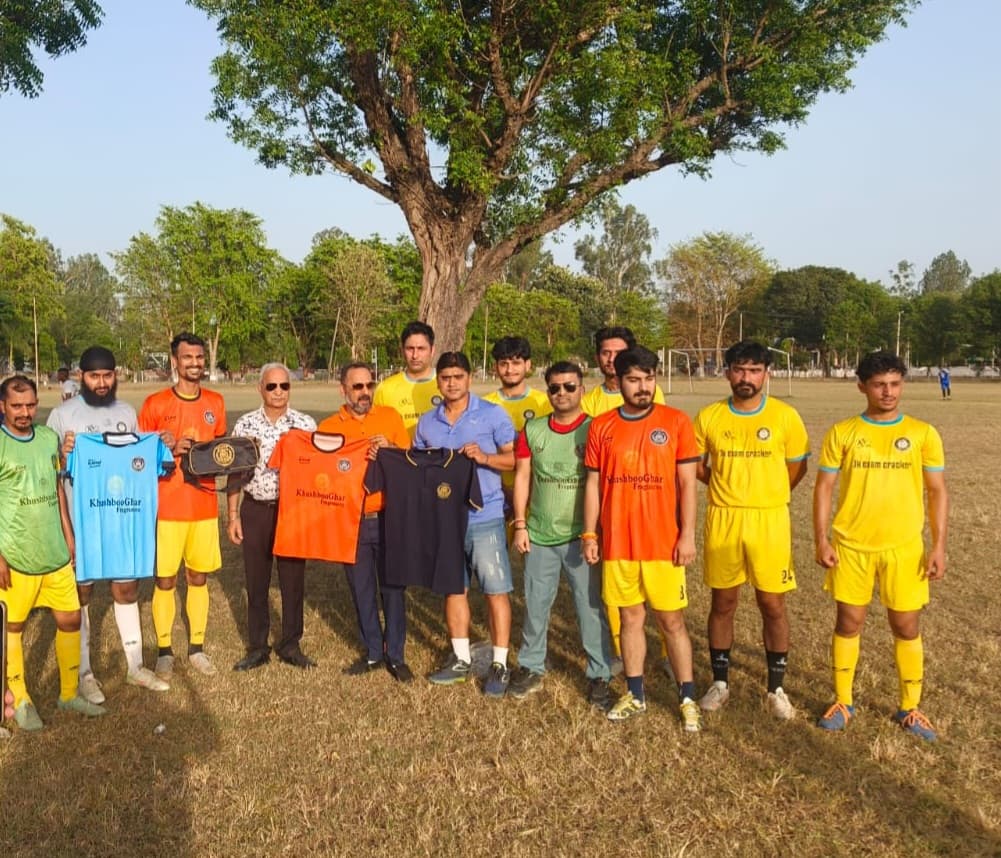 Vijay Club gets much needed sponsor 